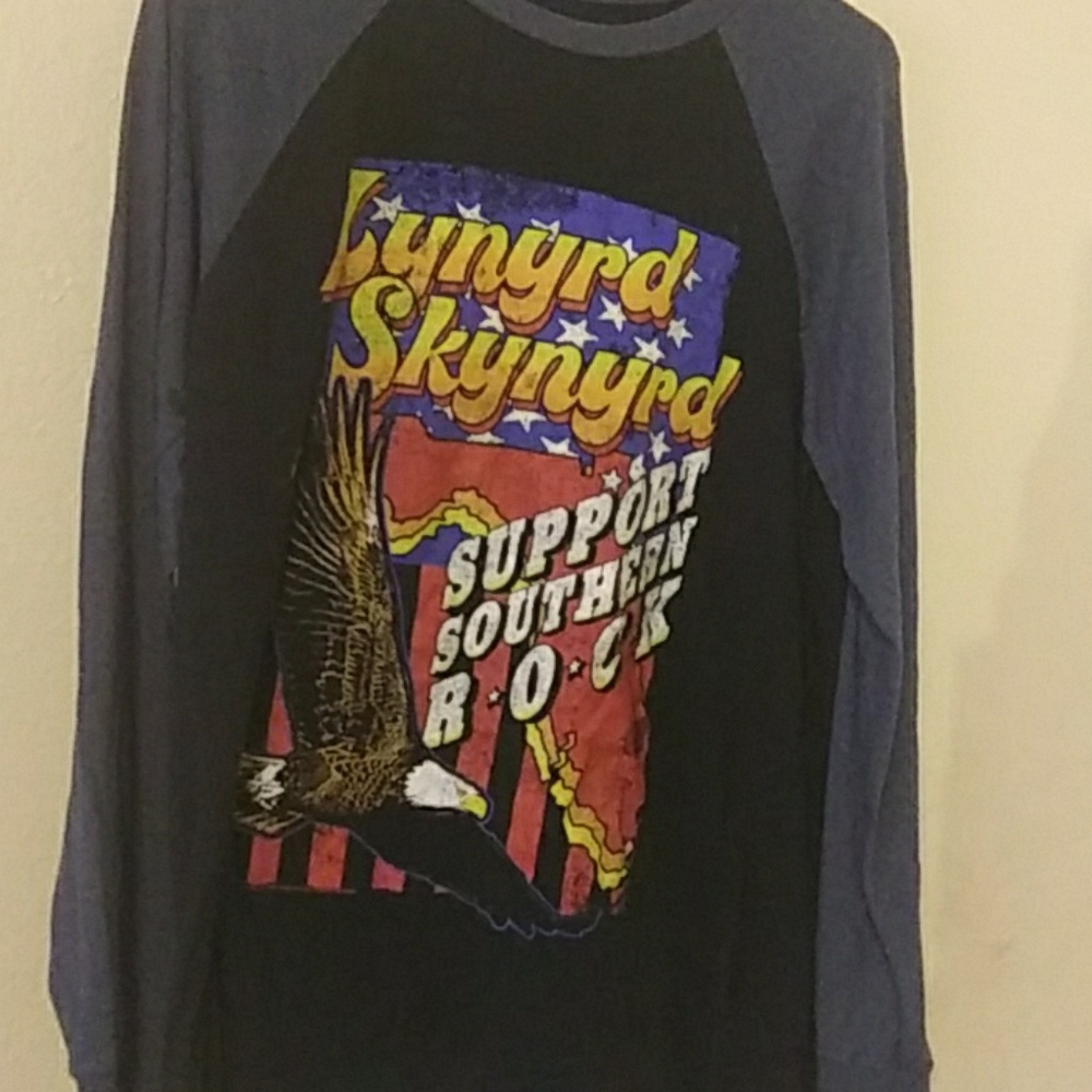 Lynard Skynyrd long sleeve t-shirt